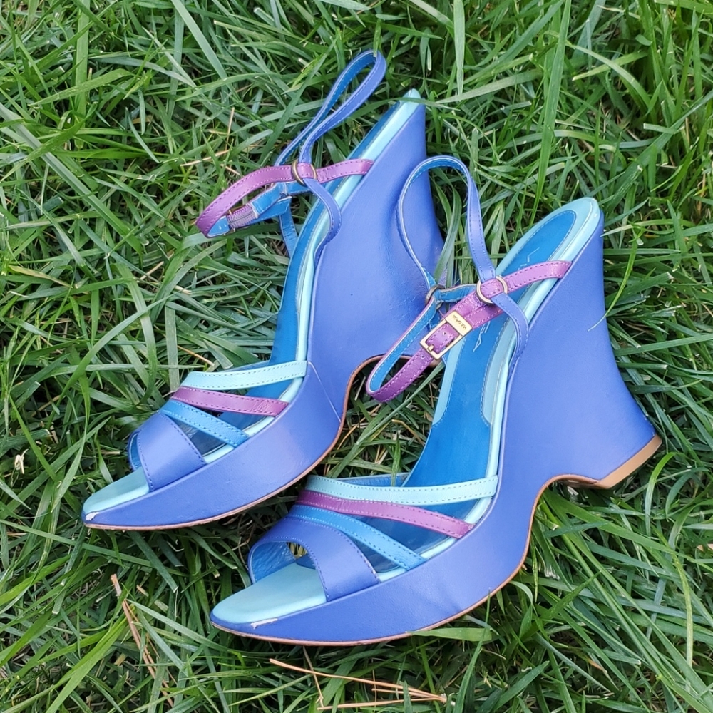 Via Spiga ladies 8.5 resort sandals